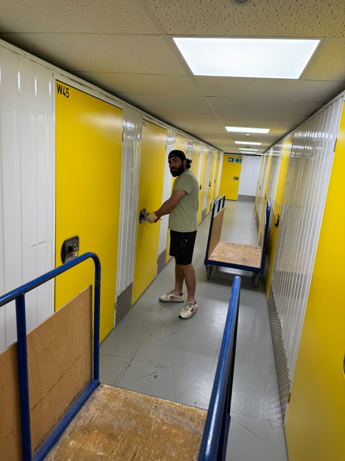 Moving House Checklist London 2025: The Complete Guide