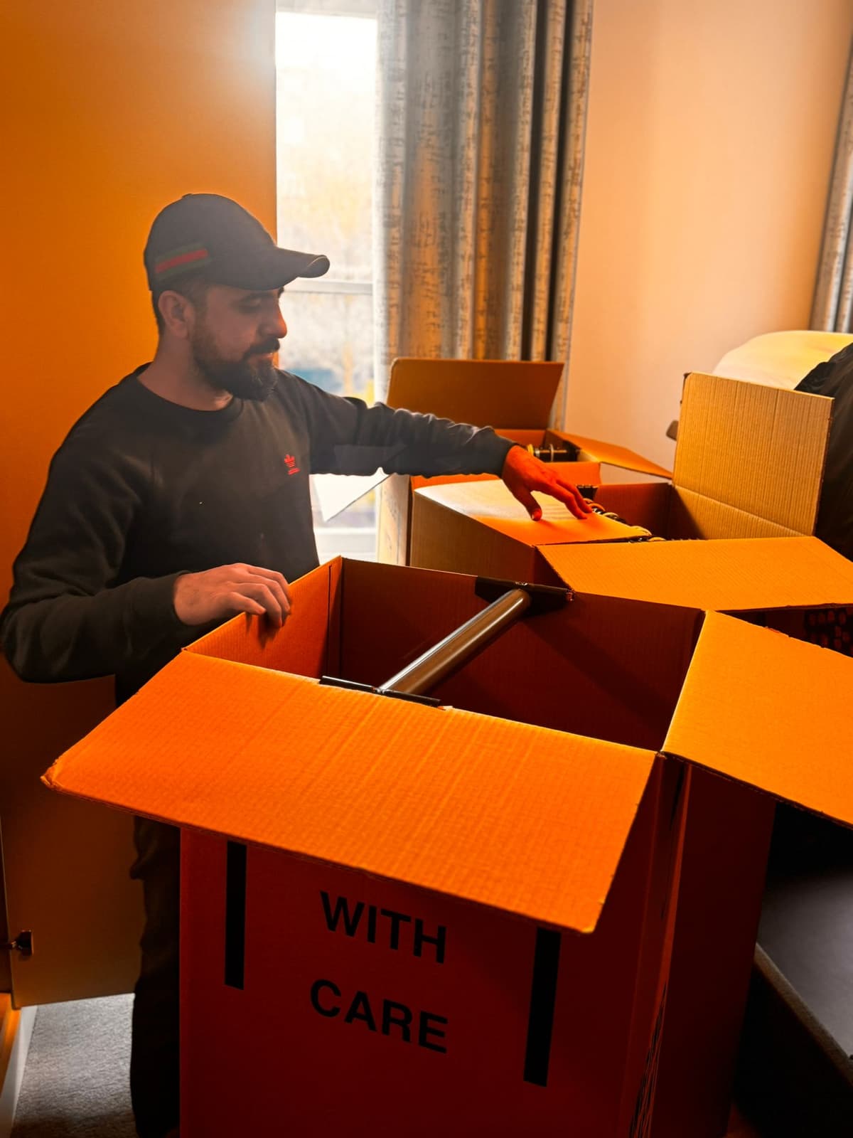 Office Relocation London: A Complete Business Moving Guide