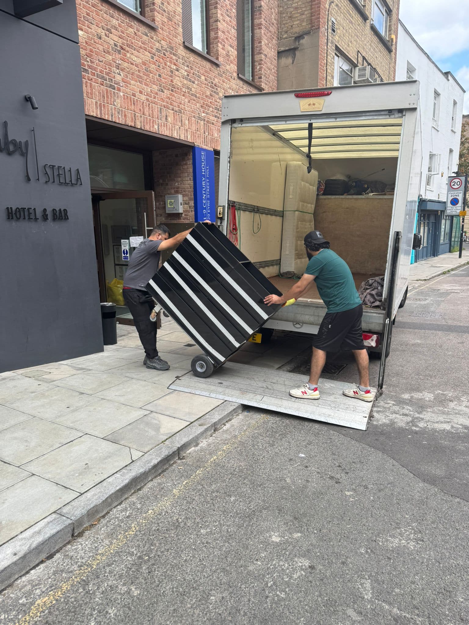 Commercial Removal London β Metro City Moves London Removal Service